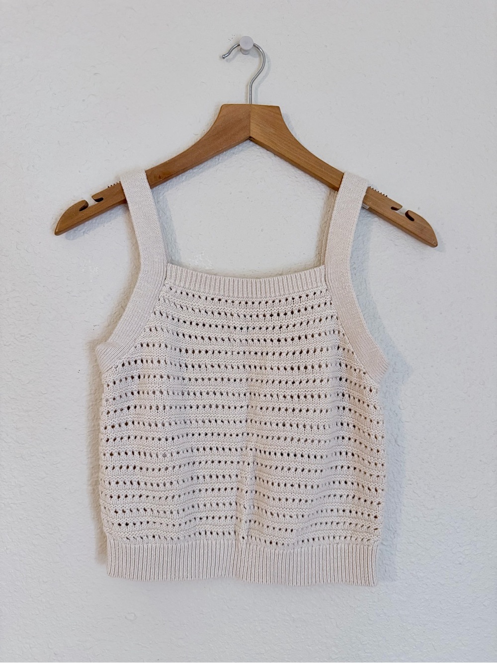 Universal Thread Open Knit Sweater Tank Top Cream XS